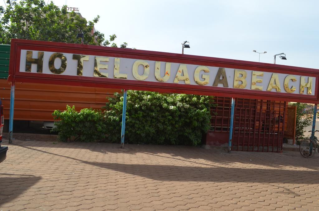 Ouaga Beach Hotel Ouagadougou Exterior photo